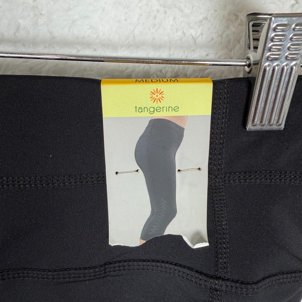 Tangerine Leggings Women Medium Black Active Laser Cut Perforated Side Pockets - Picture 3 of 10